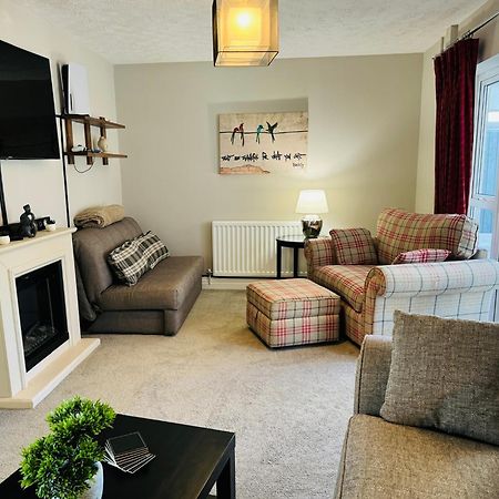 Netflix Home Jacuzzi Gym Fast Wifi Ps5 Free Parking 2 Spaces Hereford Exterior foto