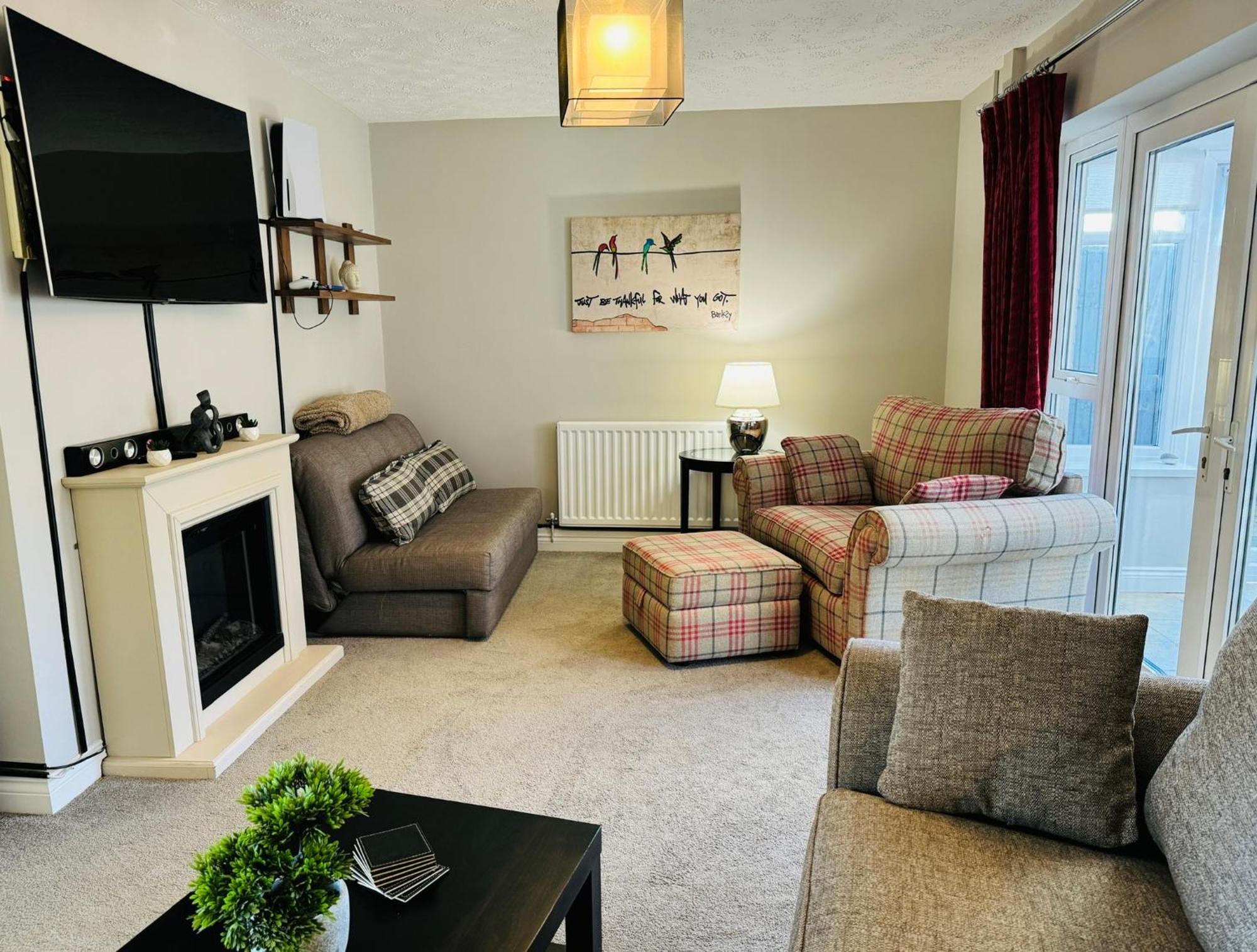 Netflix Home Jacuzzi Gym Fast Wifi Ps5 Free Parking 2 Spaces Hereford Exterior foto